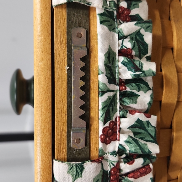 Longaberger Glad Tidings Basket - Picture 7 of 12